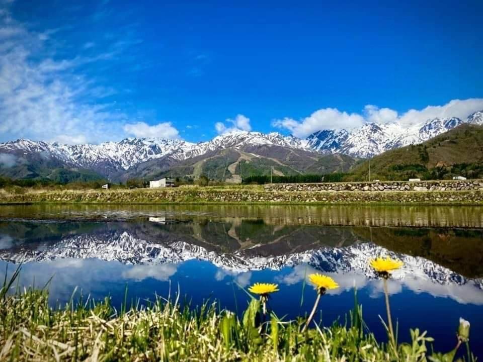 Kizuna Lodge & Bbq Centre Hakuba Bagian luar foto