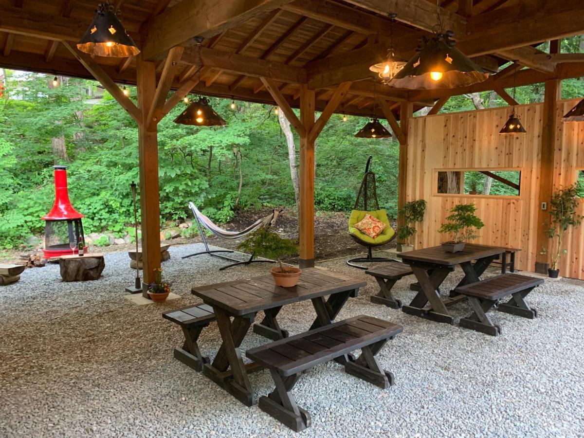 Kizuna Lodge & Bbq Centre Hakuba Bagian luar foto